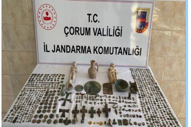 &Ccedil;orum'da ka&ccedil;ak kazı yapan 46 kişi yakalandı