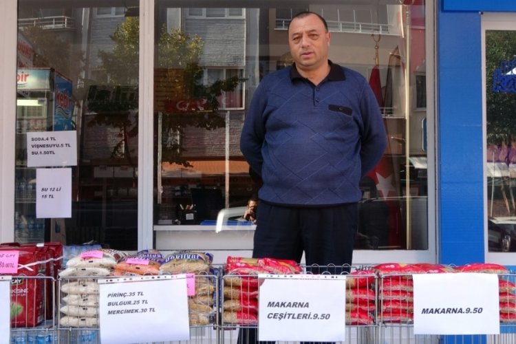 Ordu'da bir kırtasiyeci: Kırtasiye sekt&ouml;r&uuml; sahipsiz bırakıldı