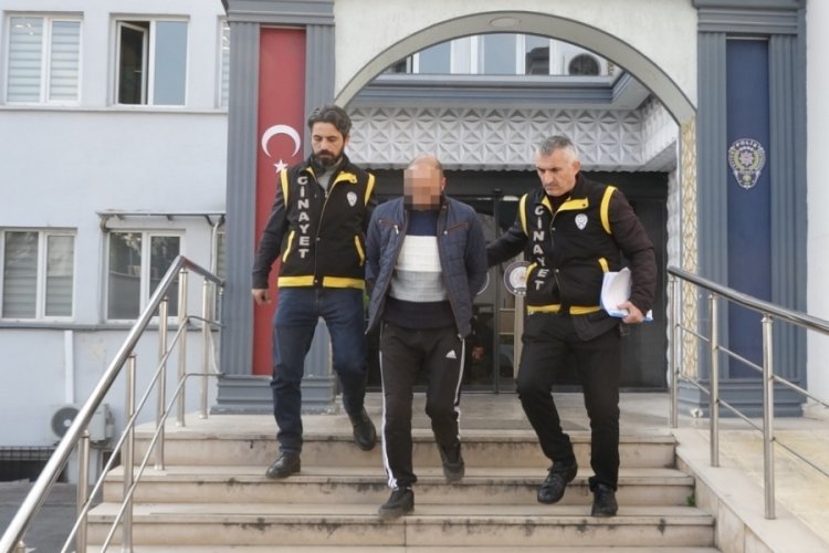 Bursa'da 6 kişinin &ouml;ld&uuml;ğ&uuml; sahte i&ccedil;ki soruşturmasında, tutuklu sayısı 3 oldu