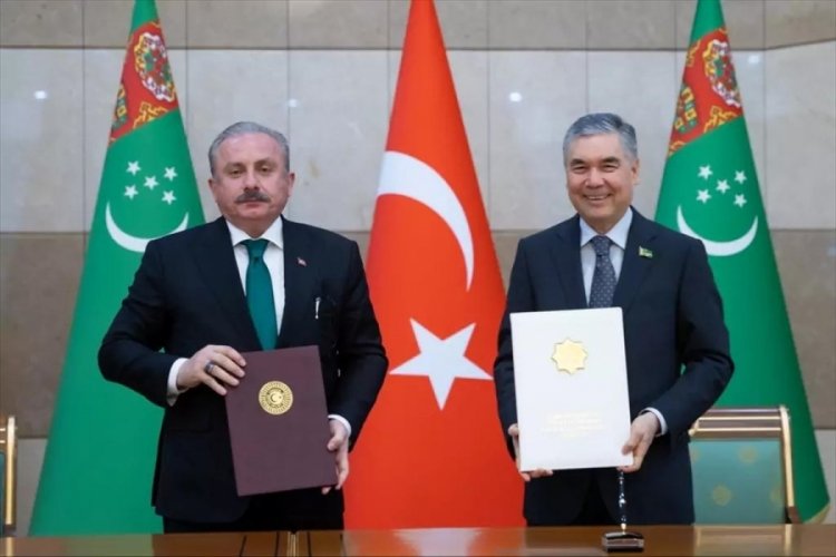 Mustafa Şentop'a T&uuml;rkmenistan'da "Devlet Nişanı" takdim edildi