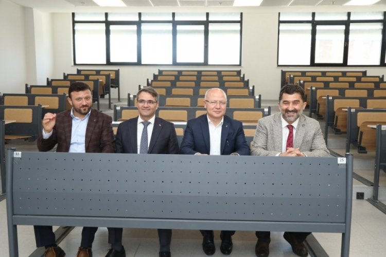 Bursa Teknik &Uuml;niversitesine &ouml;nemli ziyaret!