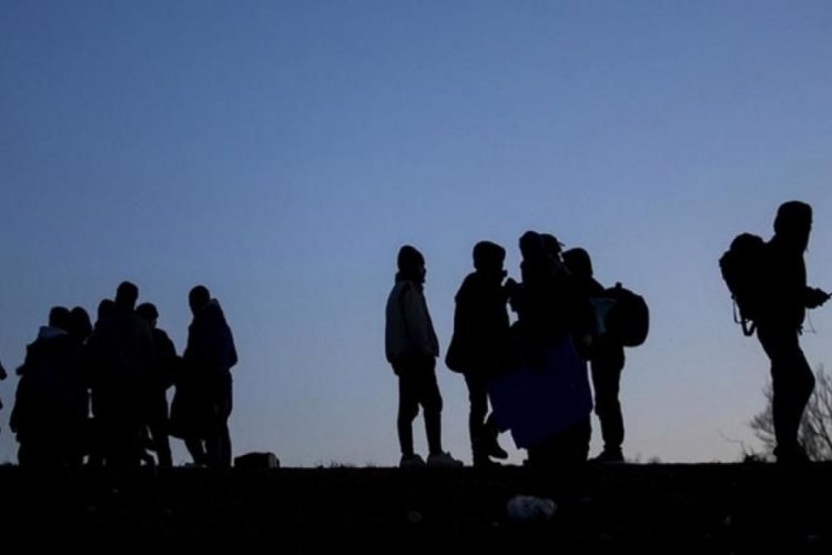 Kocaeli'de 2 d&uuml;zensiz g&ouml;&ccedil;men sınır dışı edildi