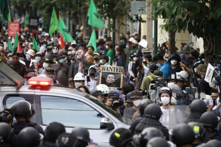APEC 2022 Liderler Zirvesi protestolar eşliğinde devam ediyor