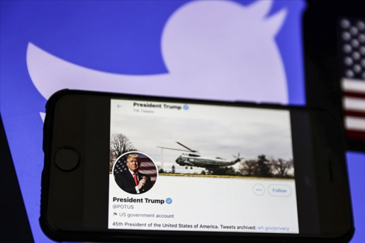 Eski ABD Başkanı Trump'ın Twitter hesabı yeniden a&ccedil;ılıyor