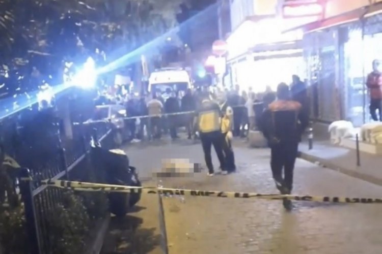 İstanbul Beyoğlu'nda silahlı kavga: 1 &ouml;l&uuml;
