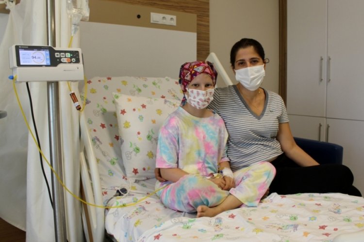 11 yaşındaki Selin, kendisi gibi kanser akranlarına umut olmak istiyor