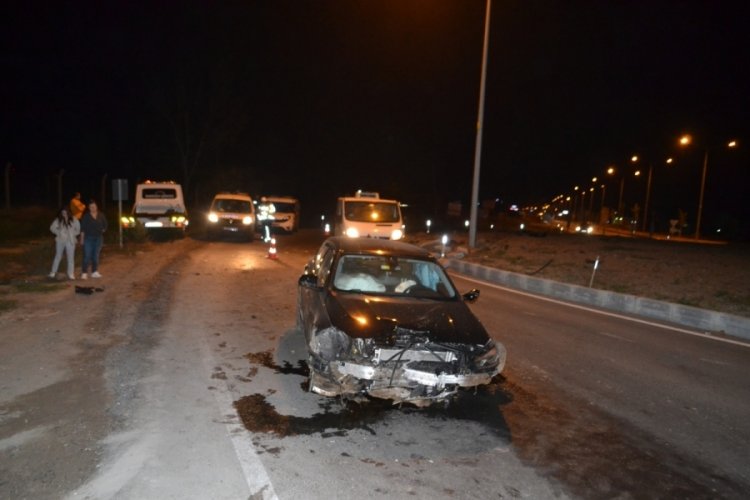 Tekirdağ'da alkoll&uuml; s&uuml;r&uuml;c&uuml; kaza yaptı