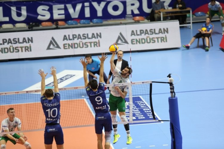Bursa B&uuml;y&uuml;kşehir Belediyespor'un Kupa Voley &ccedil;eyrek finalinde rakibi belli oldu
