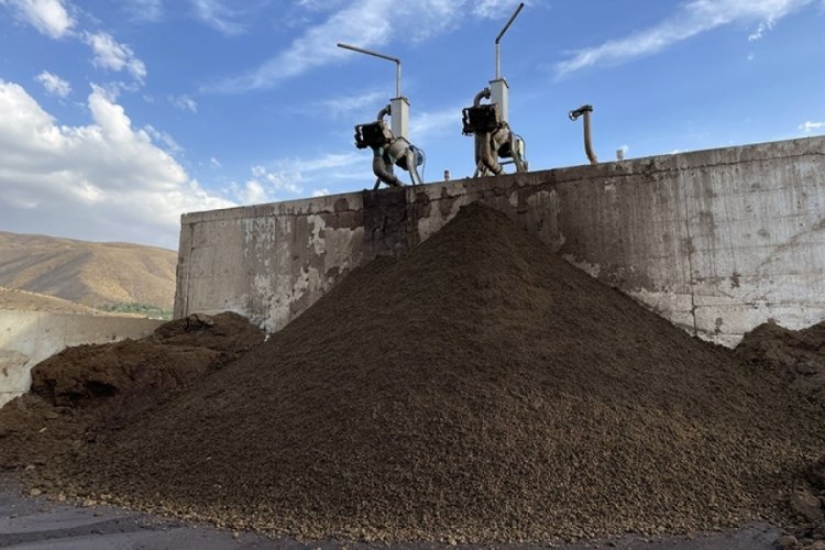 Elazığ'da hayvan g&uuml;bresinden  enerji elde ediliyor
