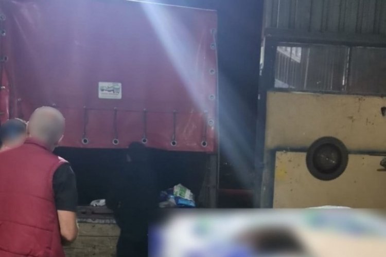 Kocaeli'nde tonlarca sahte temizlik maddesi ele ge&ccedil;irildi