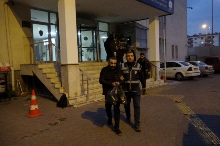 G&ouml;&ccedil;men ka&ccedil;ak&ccedil;ısı Kayseri'de yakalandı