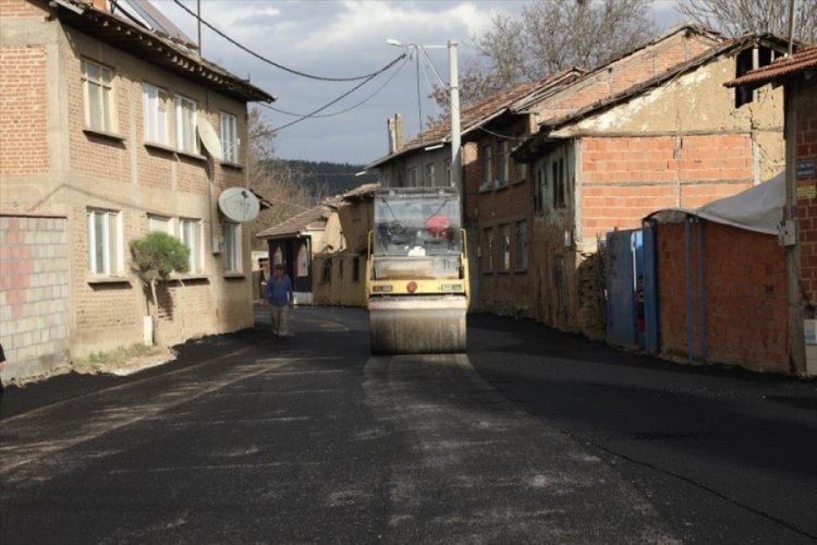 Bursa İneg&ouml;l'de o mahalledeki yollar yenileniyor