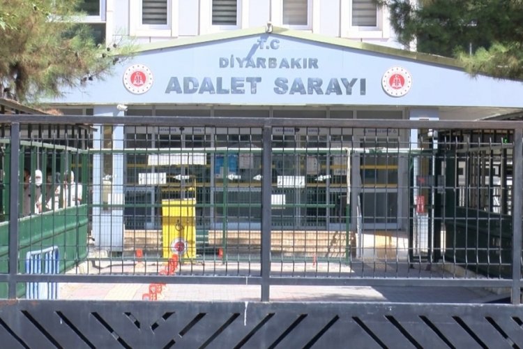 Diyarbakır'da r&uuml;şvet alan icra memuru tutuklandı