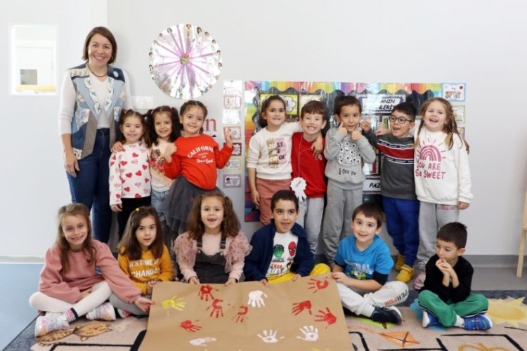 Bursa'da &ccedil;ocuklara deneysel arkeoloji eğitimi