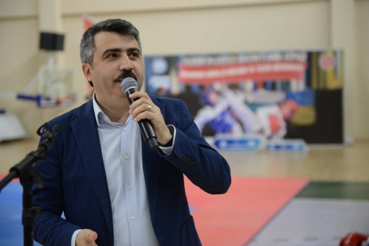 Bursa Yıldırım'da Atat&uuml;rk kupası