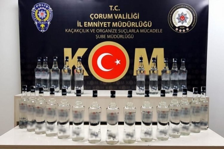 Otob&uuml;s terminalinde ka&ccedil;ak i&ccedil;ki yakalandı