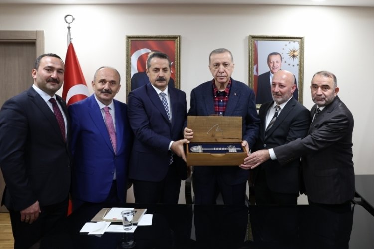 Cumhurbaşkanı Erdoğan, Yusufeli Belediyesi Hizmet Binasının a&ccedil;ılışını yaptı