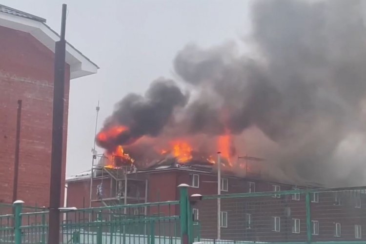 Rusya'da yanan otelden 200 kişi tahliye edildi