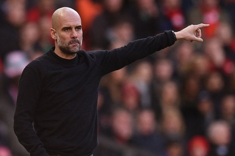 Manchester City, Guardiola'nın s&ouml;zleşmesini 2 yıl daha uzattı