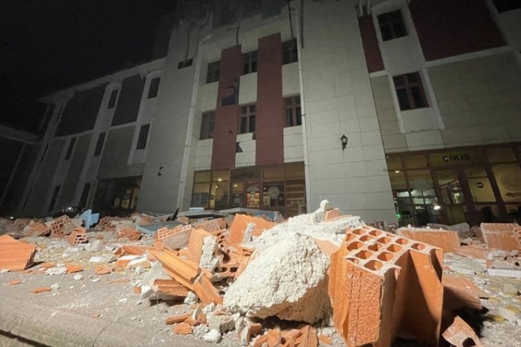 D&uuml;zce'deki depremin sesi kaydedildi