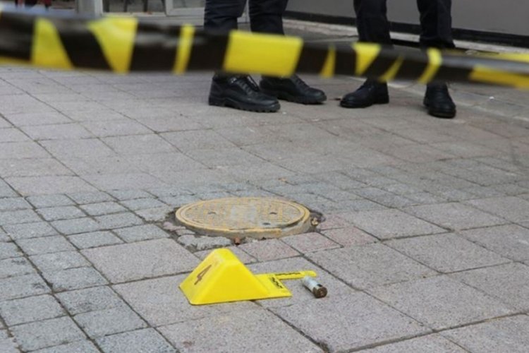 Adana'da kadın cinayeti! Eşi tarafından pompalı t&uuml;fekle vurularak &ouml;ld&uuml;r&uuml;ld&uuml;