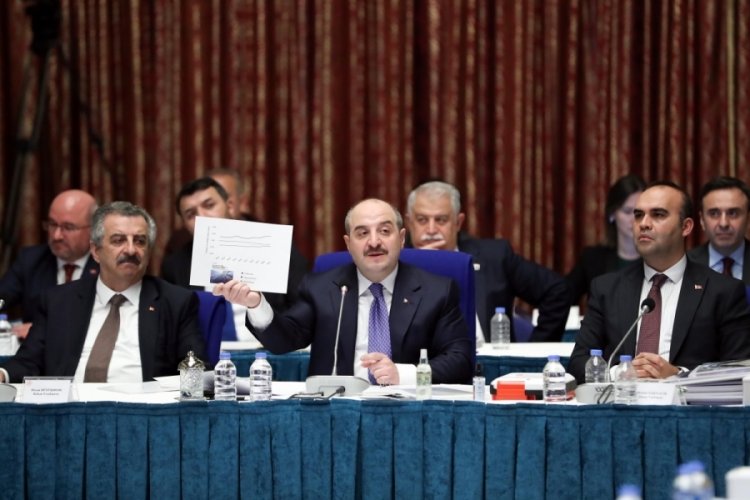 Bakan Varank, T&uuml;rkiye'nin Yapay Zeka K&uuml;resel Ortaklığı'na &uuml;ye olduğunu a&ccedil;ıkladı