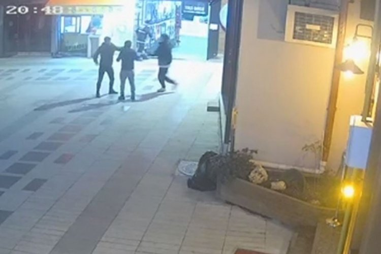 Trabzon'da &ouml;l&uuml;mle sonu&ccedil;lanan yumruklu saldırının sanığına indirimli ceza