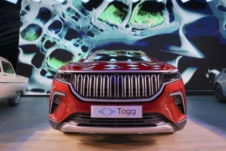 T&uuml;rkiye'nin otomobili Togg rekabet&ccedil;i bir fiyatla satılacak