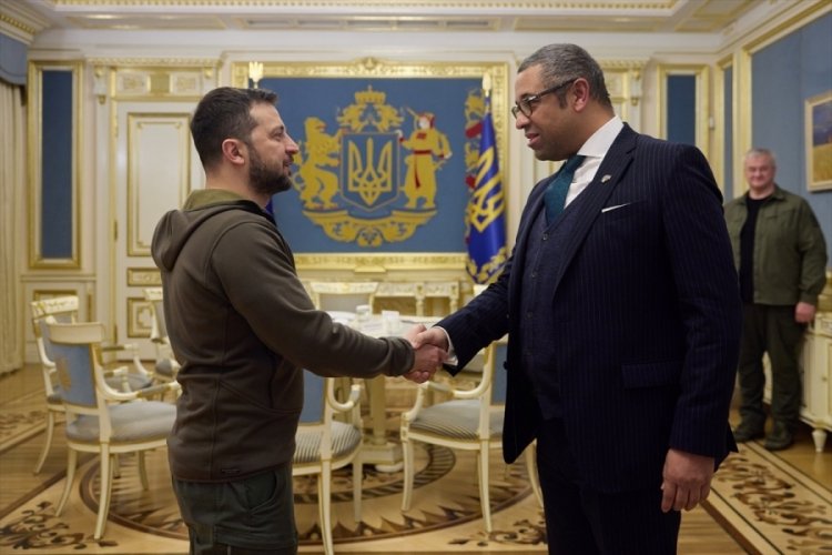 Ukrayna Devlet Başkanı Zelenskiy, İngiltere Dışişleri Bakanı Cleverly ile g&ouml;r&uuml;şt&uuml;