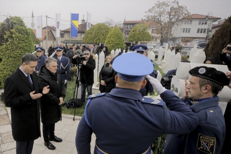 Bosna Hersek'te 79 yıllık ge&ccedil;mişe sahip "Devlet G&uuml;n&uuml;" t&ouml;renlerle kutlandı