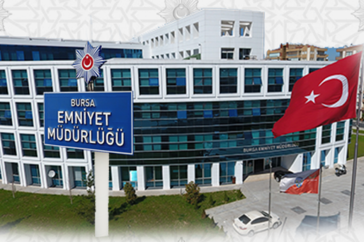 Bursa Emniyet M&uuml;d&uuml;rl&uuml;ğ&uuml;'nde bazı m&uuml;d&uuml;rlerin g&ouml;rev yeri değişti