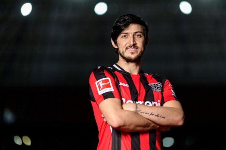 Sardar Azmoun: Fenerbah&ccedil;e'de oynamak isterim