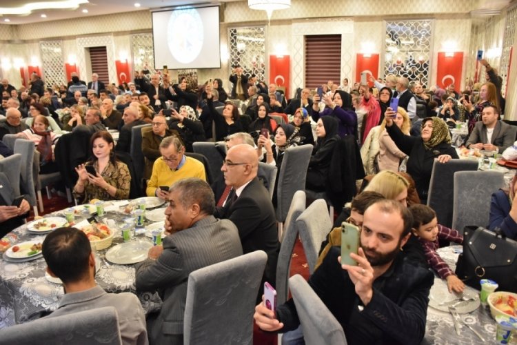 Bursa'daki Artvinliler birlik ve beraberlik gecesinde buluştu