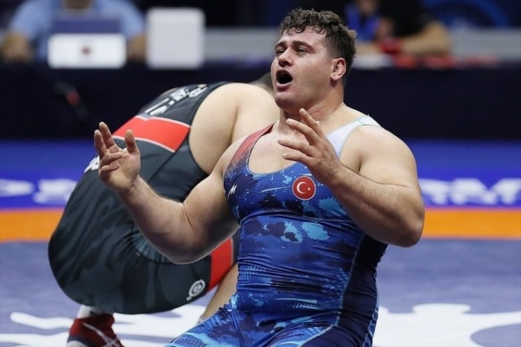 Rıza Kayaalp, 2022'yi zirvede bitirdi
