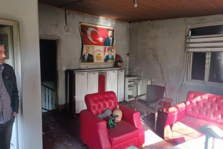 Adana'da ANAP Başkanlığı'na saldırı