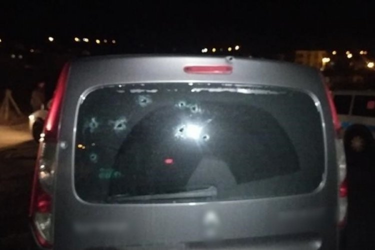 &Ccedil;orum'da ihbara giden polis aracına kurşun isabet etti