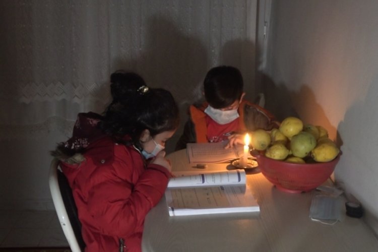 Bursa'da vicdansız ev sahibi kiracılarını susuz ve elektriksiz bıraktı