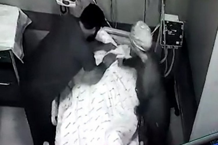 Tokat'ta hastaya k&ouml;t&uuml; muameleden kapatılan hastane yeniden a&ccedil;ıldı