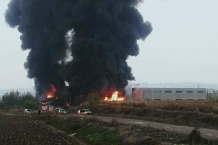 Denizli'de kimya fabrikasında yangın!