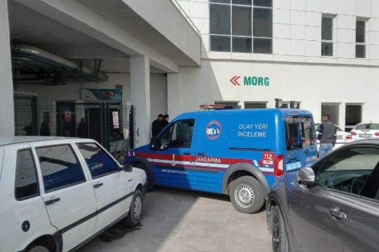 Aksaray'da pres makinasına sıkışan iş&ccedil;i hayatını kaybetti