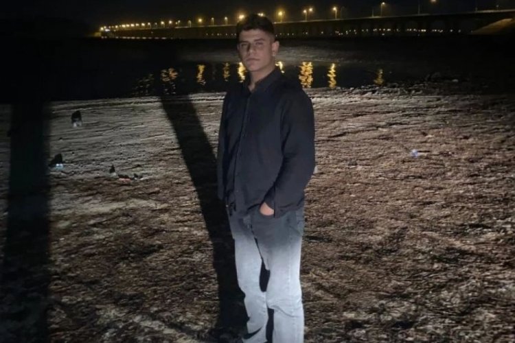 Adana'da bir gen&ccedil; sopalarla d&ouml;v&uuml;lerek &ouml;ld&uuml;r&uuml;ld&uuml;