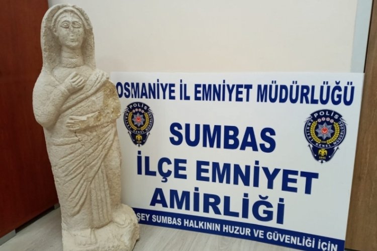 Osmaniye'de kazı &ccedil;alışması sırasında Roma d&ouml;nemine ait heykel bulundu