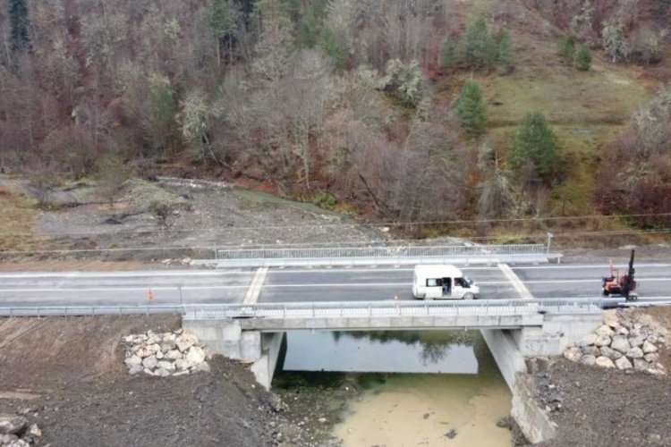 Kastamonu'da selde zarar g&ouml;ren k&ouml;pr&uuml;ler onarıldı