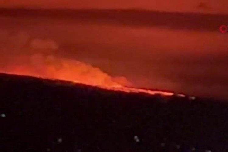 Hawaii'de Mauna Loa Yanardağı patladı