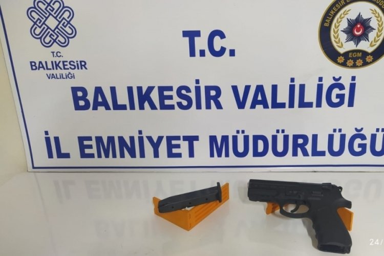 Balıkesir'de aranan 185 şahıs polis tarafından yakalandı