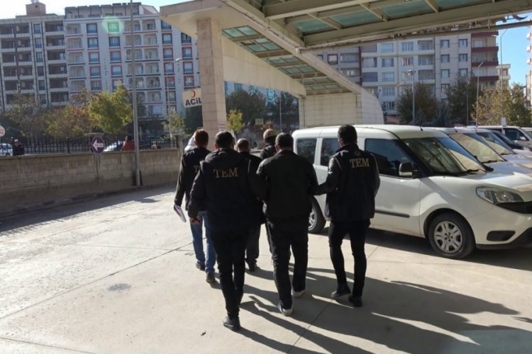 Siirt'te 11 yıl &ouml;nce komiserin şehit edilmesine ilişkin 3 tutuklama