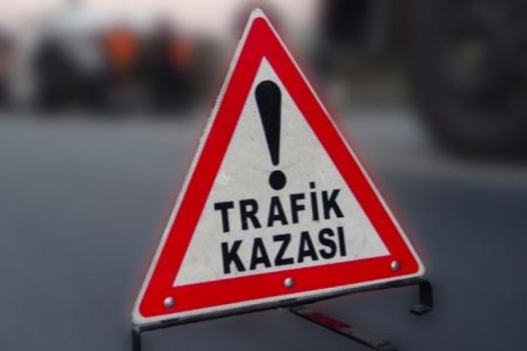 Tekirdağ'da kontrolden &ccedil;ıkarak karşı şeride ge&ccedil;en tır trafiği aksattı