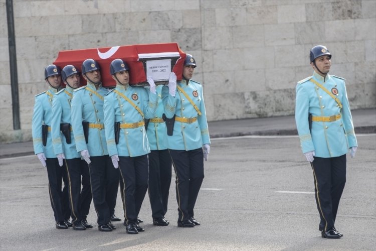 Eski milletvekili Mehmet S&ouml;nmez i&ccedil;in TBMM'de t&ouml;ren d&uuml;zenlendi
