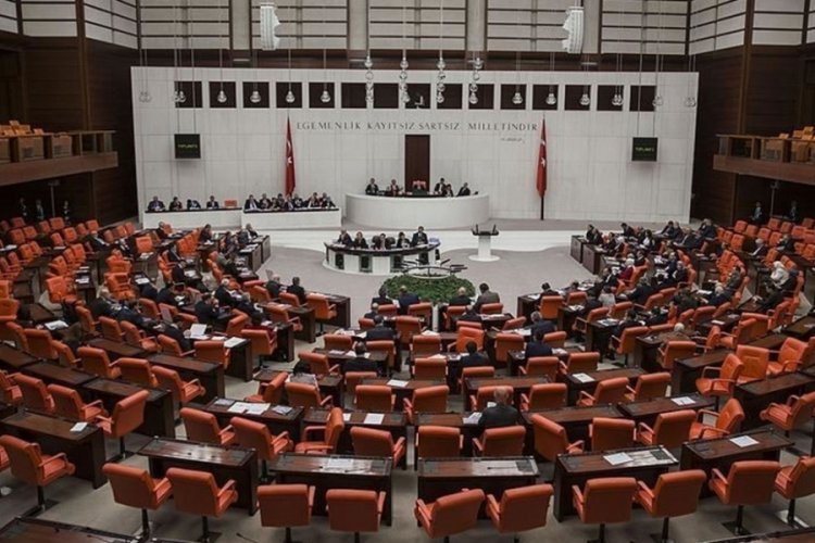 Meclis'te CHP, HDP ve İYİ Parti'nin grup &ouml;nerileri reddedildi