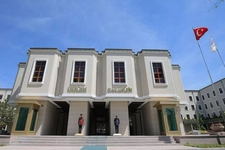İ&ccedil;işleri Bakanlığı'ndan inceleme başlatılan belediyelere ilişkin yeni a&ccedil;ıklama